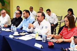 Integrantes del Consejo de SIMAS revisaron los resultados financieros de abril y los avances de obras contempladas dentro del presupuesto anual.