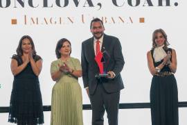 Carlos Villarreal recibió el Premio a las Mejores Prácticas de Gobiernos Locales por los resultados del Plan de Inversión Prendamos Monclova.