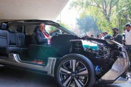 México está proponiendo que le bajen las tarifas a los automóviles que se fabrican en nuestro país, declaró Ebrard.
