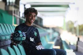 El joven arquero está en la mira de las diferentes selecciones a las que podría ir debido a su condición de nacionalidad y por supuesto, a su calidad en la portería.