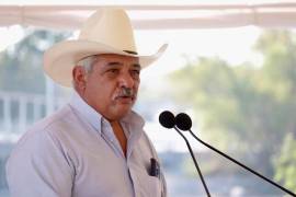 Ciudadanos y actores políticos expresaron condolencias a su familia a través de redes sociales.