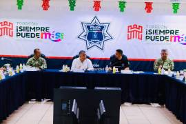 El comisario Alfredo Flores, director de la Policía de Torreón, agradeció a las autoridades por la labor realizada, el compromiso de los elementos de seguridad durante las jornadas.