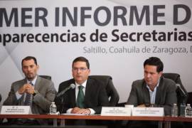 El secretario de Finanzas (centro) destacó que Coahuila alcanzó el semáforo verde de Hacienda como resultado del manejo ordenado de sus pasivos y recursos públicos.