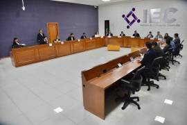 Autoridades estatales y federales asisten al banderazo oficial del proceso electoral 2024 en el Instituto Electoral de Coahuila.