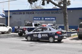 Policías municipales y estatales participaron en el operativo de atención.