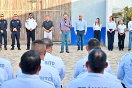 El alcalde Carlos Villarreal encabezó el pase de lista de la Policía Municipal, cuyos elementos reforzarán la vigilancia durante las celebraciones por las Fiestas Patrias en Monclova.