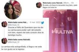 Buscan a niño que regaló jersey del Querétaro a aficionada del Atlas para que pudiera salir del estadio