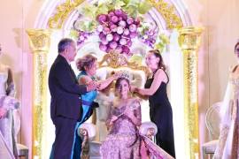 Narda I fue coronada como reina de la 94.ª Feria de la Uva, dando inicio a una de las tradiciones más representativas de Cuatro Ciénegas.