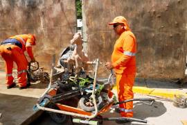 Las acciones se enfocaron en retirar objetos de gran volumen acumulados en patios y cocheras.