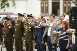 Acuña celebra el 216 aniversario del Inicio de la Independencia con un desfile de saldo blanco y ambiente festivo. FOTOS: CORTESÍA