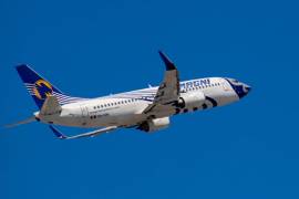 La aerolínea Magnicharters promovió una demanda voluntaria de concurso mercantil, a poco más de un mes de que cesó operaciones por insolvencia financiera.