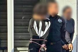 Por ser menor de edad, agresor podría enfrentar una pena reducida de tres años de internamiento, según la ley.