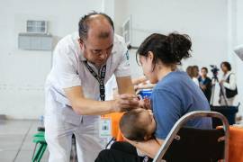 El IMSS en Coahuila mantiene disponibilidad de vacuna contra el sarampión en Unidades de Medicina Familiar y módulos de Medicina Preventiva