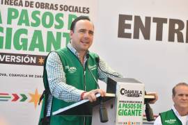 Manolo Jiménez reiteró su respaldo a las y los trabajadores de AHMSA ante la próxima subasta de la empresa.