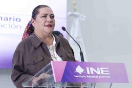 En esas dos firmas se documenta el nexo empresarial que sostiene a la familia de Lourdes Piña Soria del Valle y Gilberto Solís Mendívil.