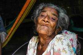 Doña Anita es la mujer más longeva de una comunidad rural de El Salvador. Con más de 100 años, ha superado ampliamente la esperanza promedio de vida de Latinoamérica y El Caribe que ronda los 75 años.
