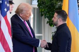 Donald Trump sugirió que Ucrania podría tener que ceder territorio a cambio de poner fin a la invasión rusa, en el último de los aparentes cambios de postura sobre cómo buscar la paz.