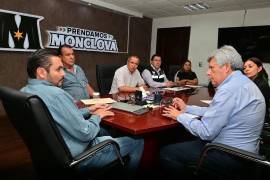 El alcalde Carlos Villarreal lidera la planeación de nuevas estrategias de salud y servicios públicos para Monclova.