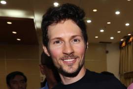 Pavel Durov, fundador y CEO de la empresa de mensajería cifrada Telegram, fue detenido cuando bajaba de su jet privado en la pista del aeropuerto de Le Bourget, Francia.