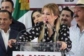 La candidata a la gubernatura por la coalición ‘Sigamos haciendo historia’, Claudia Delgadillo, acusó a la titular del IEPCJ de promover una “elección de Estado”