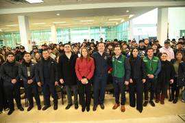Autoridades estatales presentaron apoyos dirigidos a la juventud coahuilense.