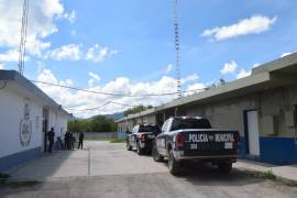 Versiones difundidas señalan que la investigación habría iniciado bajo protocolo de feminicidio para esclarecer las circunstancias de la muerte de la mujer localizada en Palaú.