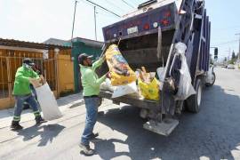 Luego de haber suspendido labores el pasado jueves debido a las lluvias de la tormenta tropical “Alberto”, este viernes los trabajadores de recolección de basura reanudaron actividades.