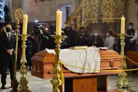 El funeral se realiza este domingo 6 de febrero en la Catedral de Santiago con un aforo máximo de 200 personas sentadas.