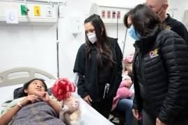 La presidenta honoraria del DIF estatal, Liliana Salinas, dijo que el programa devuelve esperanza a familias.