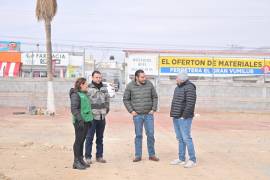 El alcalde Carlos Villarreal supervisó los avances en la construcción de la escuela “Suzanne Lou Pape”, respaldada por la Fundación Distribuidores Nissan.