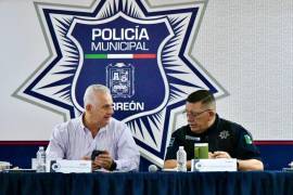 El alcalde Román Cepeda expresó el reconocimiento a los cuerpos de seguridad por cuidar la integridad de los habitantes de Torreón.
