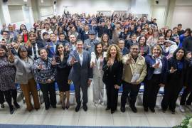 Autoridades universitarias y comunidad estudiantil acompañaron la gira de trabajo del rector en la Unidad Laguna.
