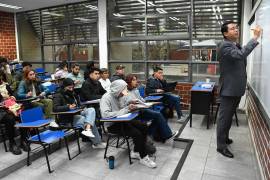 El rector subrayó que la universidad tiene una responsabilidad “irrenunciable” para ser “contrapeso efectivo a la exclusión”.