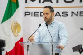 Un juez federal ordenó al alcalde, JAcobo Rodríguez, cubrir un adeudo millonario por consumo de agua en dependencias municipales.