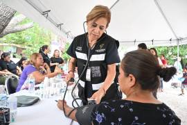 El DIF y el Club Rotario de Monclova se sumaron a la brigada en apoyo a las familias vulnerables.