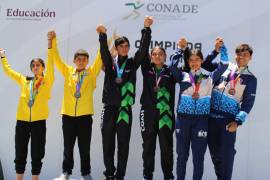 El equipo Sub 16 de Coahuila celebró el oro en compuesto tras imponerse en la final por equipos en Apizaco.