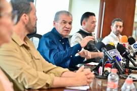 Autoridades municipales coordinan acciones con la CFE para restablecer el suministro eléctrico en zonas afectadas.