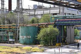 Trabajadores confirmaron el arribo de inversionistas a las instalaciones de AHMSA tras meses de incertidumbre.