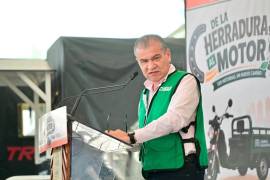 El alcalde Miguel Ángel Riquelme anunció la integración de 30 motocarros más para el traslado de materiales y mercancías