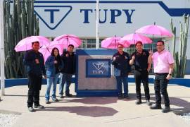 Colaboradores de Tupy participaron activamente en las actividades del Mes Rosa para promover la detección oportuna del cáncer de mama. FOTO. CORTESÍA