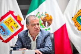 Habitantes de la colonia Torreón Jardín expusieron sus inquietudes por el abasto de agua durante el encuentro con autoridades municipales.
