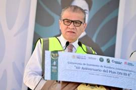 Miguel Ángel Riquelme Solís reconoció la labor humanitaria del Ejército Mexicano y su participación en la atención de contingencias.