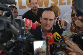 El gobernador Manolo Jiménez Salinas planteó que México debe priorizar la relación con Estados Unidos y la reactivación económica, especialmente el rescate de AHMSA en Coahuila.