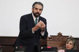 Antonio Attolini calificó como una “estupidez flagrante” la medida y pidió al Congreso de Nuevo León, particularmente a los legisladores de Morena, revisar su implementación.