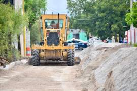 La obra de pavimentación en la colonia la Rivera, es con aportes estatales y municipales.