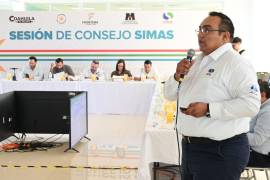 Consejo del SIMAS revisa informes financieros y planes de inversión para la región Centro.