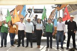 La alcaldesa Sara Pérez Cantú encabezó el arranque de la obra hidráulica en la colonia Occidental.