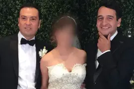 La amistad entre Amílcar y Andy data “cuando menos desde 2014, cuando se publicaron fotografías de Andy con Amílcar en una boda en Villahermosa”.