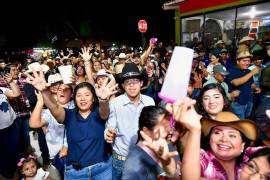 Alta afluencia de visitantes impulsa economía en distintas regiones del Estado.