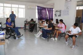 Estudiantes participan en las actividades de la jornada de inclusión, donde se abordó el respeto a las diferencias y la convivencia sin exclusión.